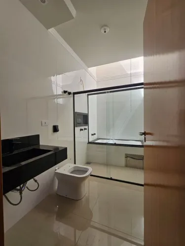 LINDA CASA NO JARDIM ALVORADA A UMA QUADRA DA COPEL  MARINGÁ