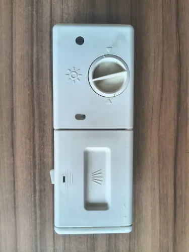 Dispenser de detergente e abrilhantador lava louças