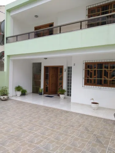 Duplex em Itapuã Direto com o PROPRIETÁRIO