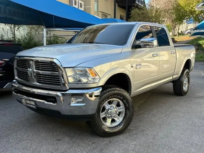 Ram 2500 Laramie 6.7 TDI CD 4X4 Diesel 2012