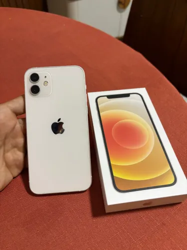 iPhone 12 Branco - 128 GB | Semi-novo