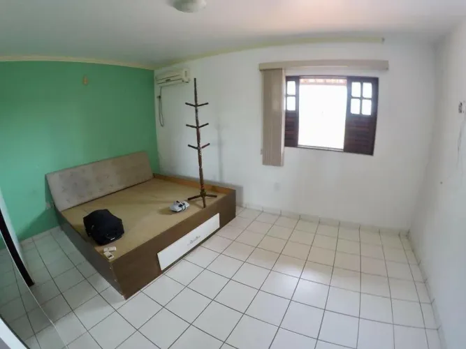 VENDO CASA NO CONDOMÍNIO MONTE VERDE - ANTARES