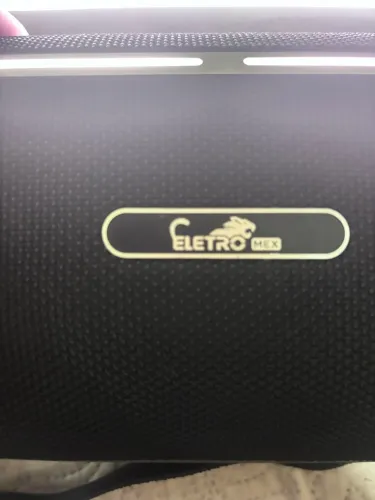 Caixa de som da marca eletro mex