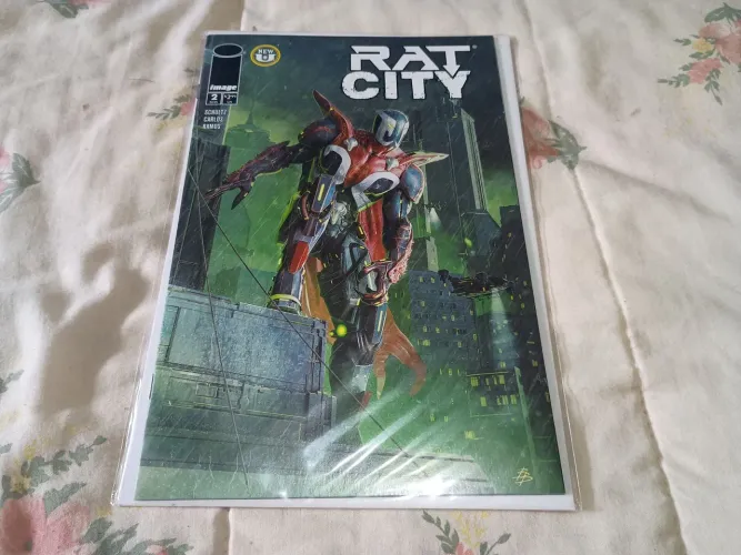 Rat City número 2 original em inglês Editora IMAGE