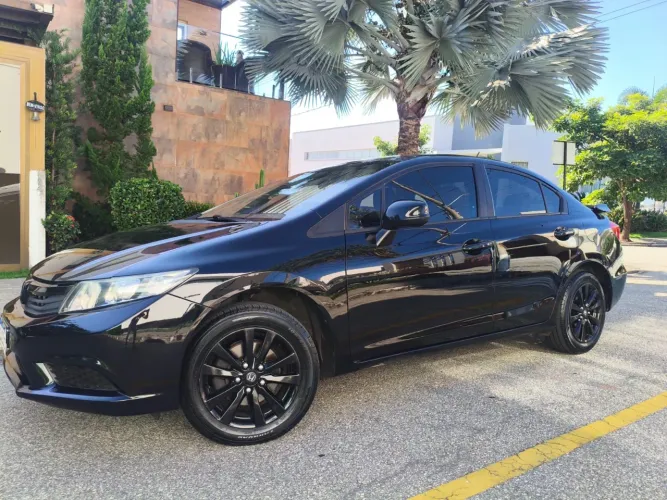 Honda Civic Sedan LXS 1.8/1.8 Flex 16V Aut. 4P 2014