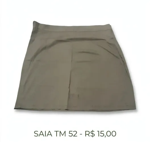 Saia plus size