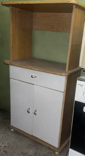 Móvel para microondas, forninho e utensílios. GRANDE!!