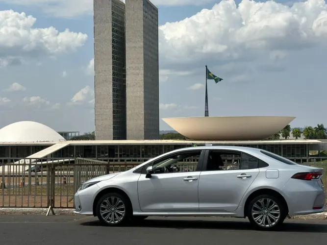 Toyota Corolla XEI 2.0 Flex 16V Aut. 2023