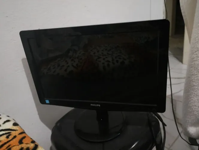 Monitor Philips 16 polegadas
