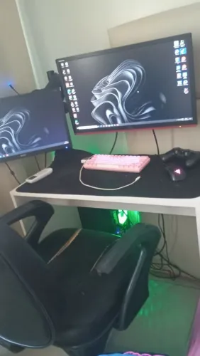 Pc gamer completo com 2 monitores etc....