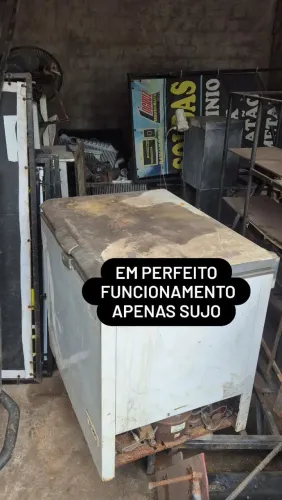 Freezer consul em perfeito funcionamento 