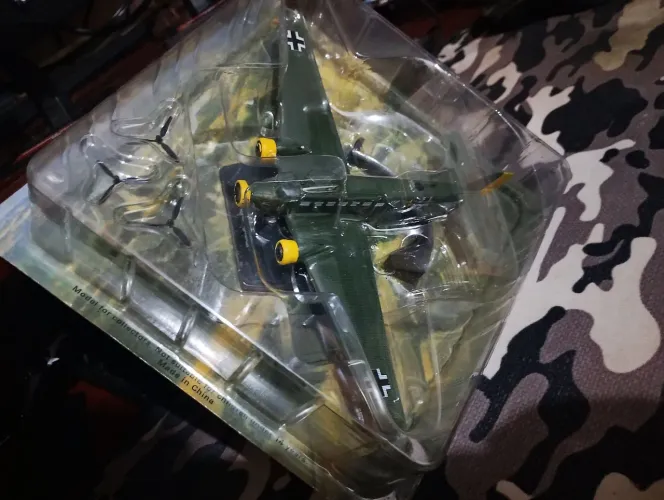 Aviões miniatura bombardeiros segunda guerra