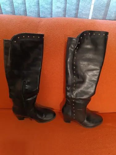 Bota feminina cano alto