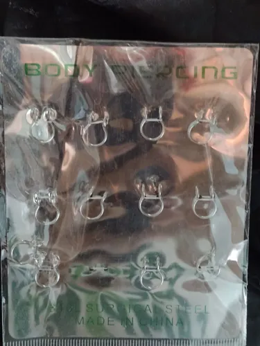 Cartela pirceng falso de nariz. 12 unid