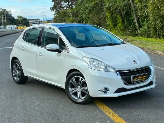 Peugeot 208 Griffe 1.6 Flex 16V 5P Mec. 2016