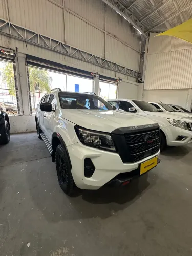 Nissan Frontier Pro4x CD 4X4 2.3 Bi-TB Die. AUT 2023