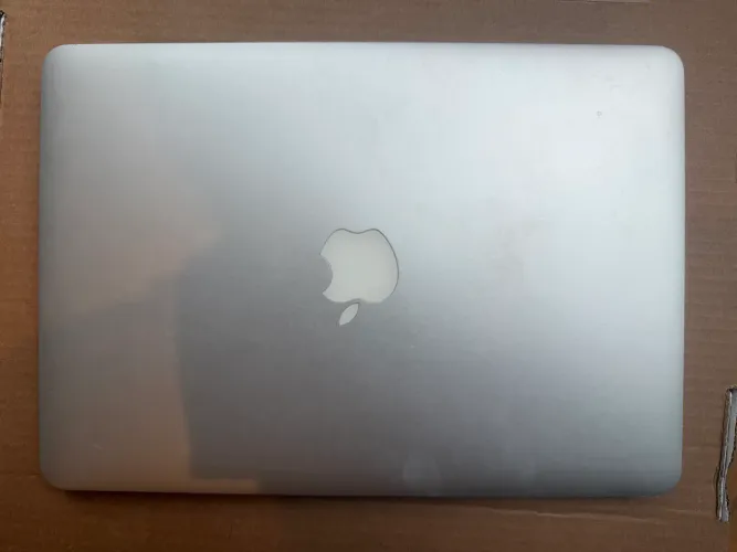 MacBook Pro A1502