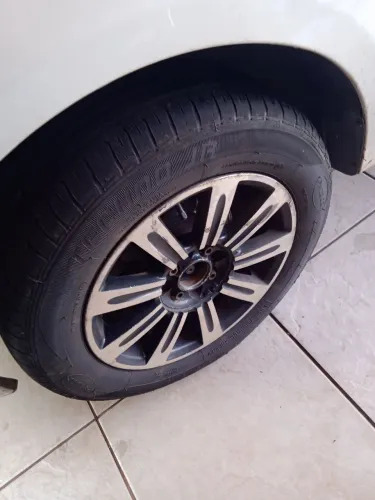 Roda aro 15