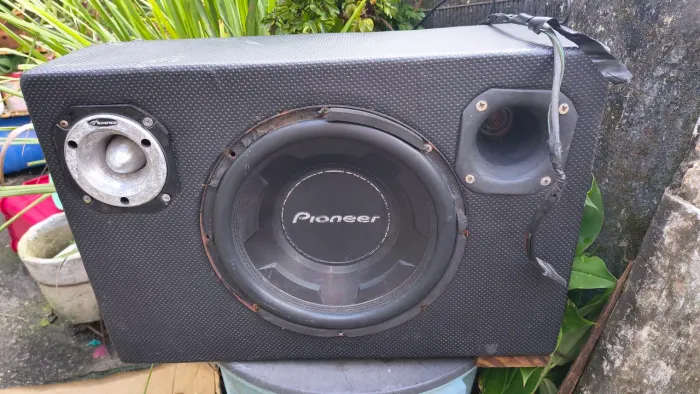 Vendo caixa de som subwoofer