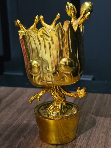 Pop Funko Marvel Groot Gold