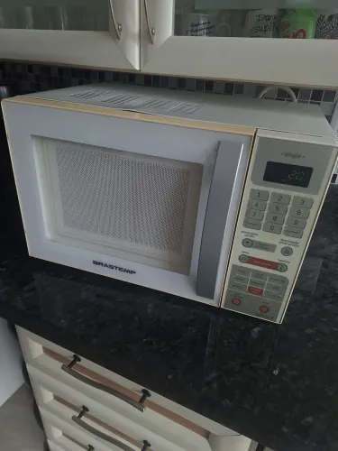 Microondas Brastemp 18 litros