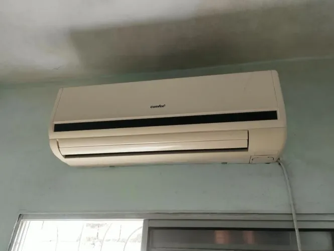 Ar condicionado com avaria