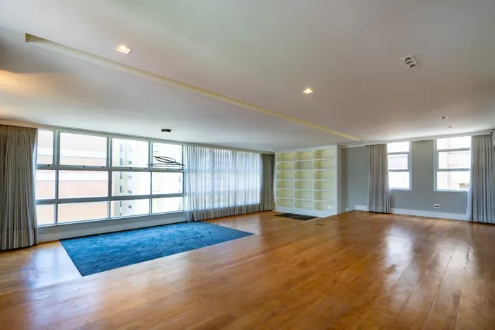 Apartamento para venda e locação em Cerqueira César com 3 quartos, sendo 2 suítes, 241m²