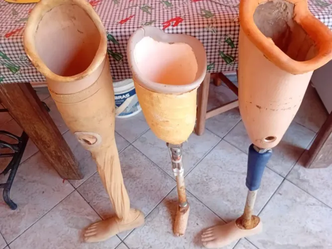 Pernas mecânicas 
