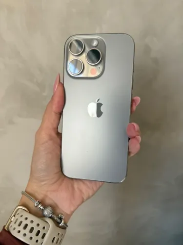 iPhone 16 Pro 128 GB GARANTIA APPLE
