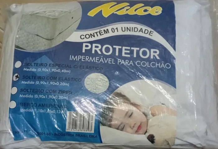Capa protetora para colchão solteiro impermeável  0.90x1.90x0.20m
