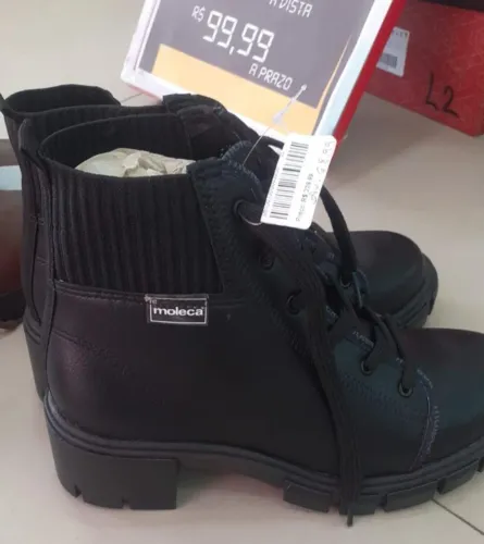 BOTA MOLECA NOVA