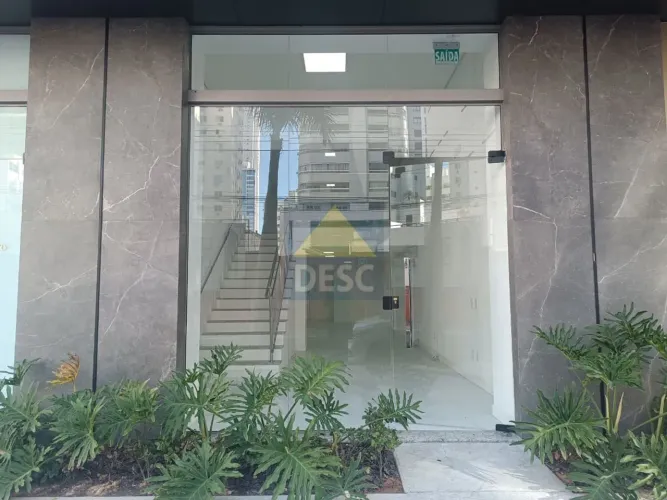 Sala Comercial para locação no bairro pioneiros em, Balneário Camboriú