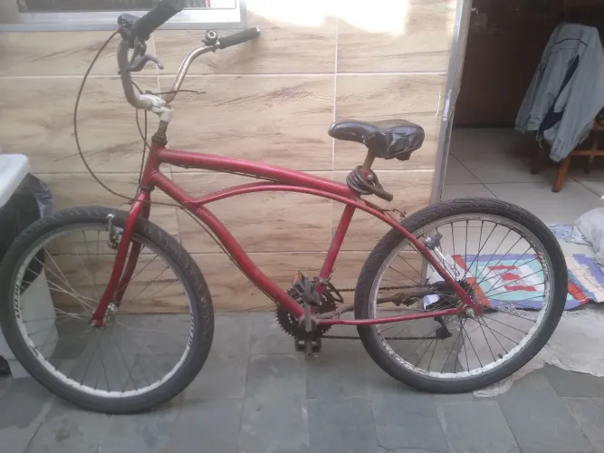 Bicicleta semi nova