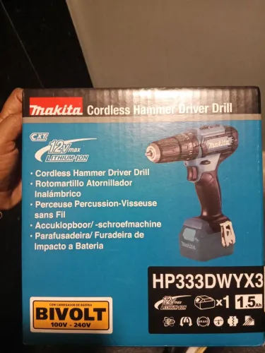 Parafusadeira/Furadeira de impacto