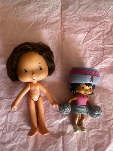 Boneca coleção moranguinho