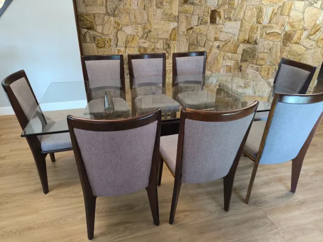 Mesa de jantar 8 cadeiras com tampo de vidro