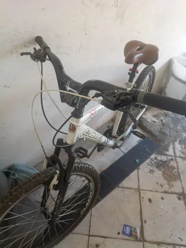 Bicicleta aro 26