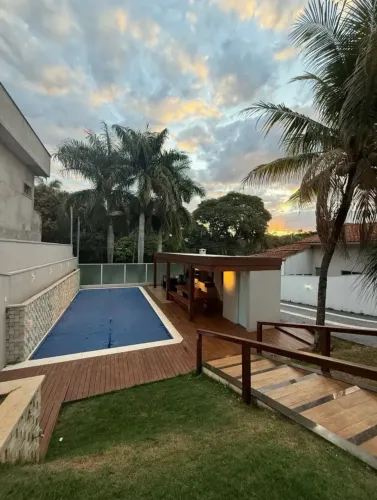 Vendo ou alugo, Casa no Condomínio Jardins Madri - Goiânia!