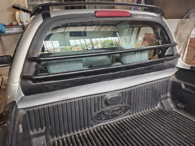 Ford Courier 1.3i/furgão 1998