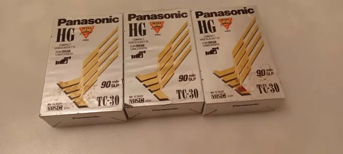 4 fitas vhs virgen compact