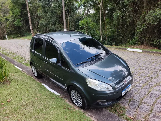 Fiat Idea Attractive 1.4 Fire Flex 8V 5P 2014