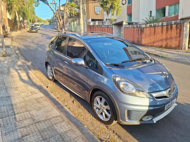 Honda Fit Twist 1.5 Flex 16V 5P Aut. 2014
