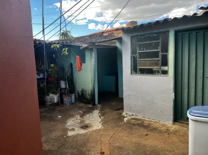 IMÓVEL DE ESQUINA NA M NORTE