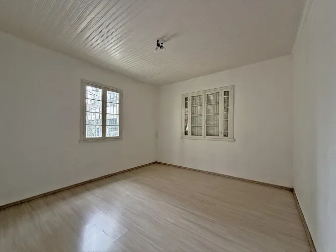 Casa Comercial para Locação no bairro São Francisco em Bento Gonçalves, RS