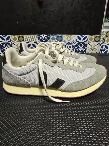Tenis Veja Rio Branco