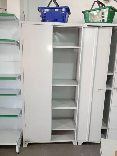 ARMARIOS EM ACO 2 PTS NOVOS LOJA CENTERACO ITAPUA 1.90CM *
