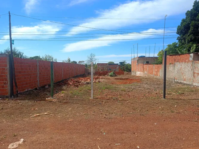 Lote murado