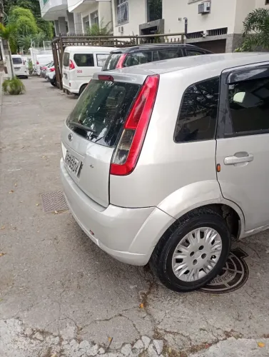 Ford Fiesta S 1.0 8V Flex 5P 2014
