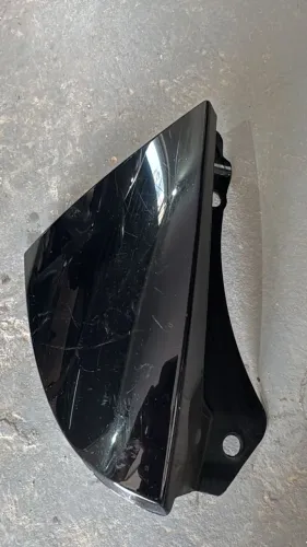 MOLDURA ESQUERDA FIAT MOBI