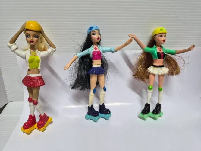 Mini boneca Barbie McDonald's  (usado)